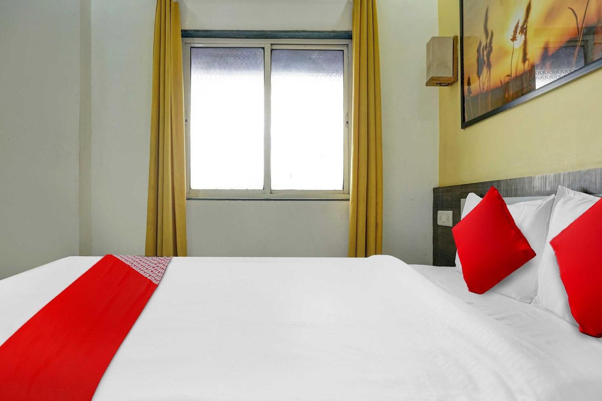 Hotel O Pimprii Stays Kültér fotó